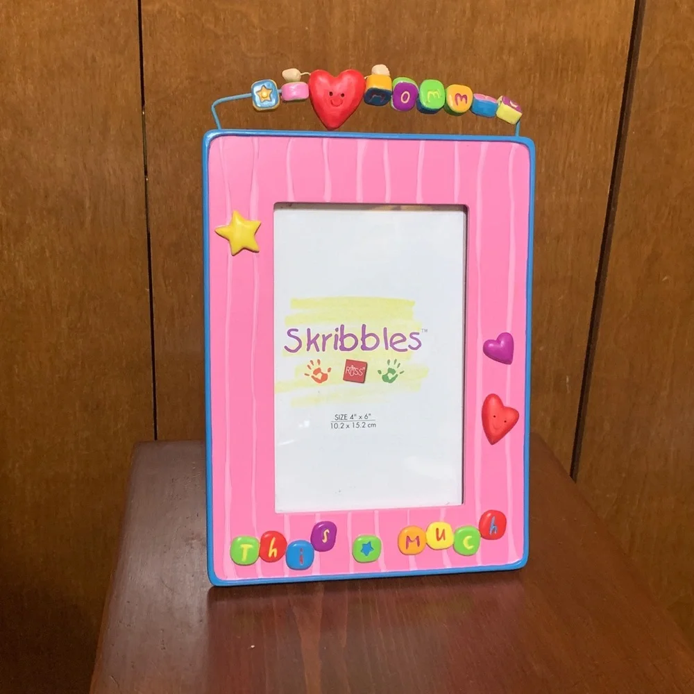 Russ - Vibrate Pink and other rainbow colors,Picture Frame, “I Love Mommy this …